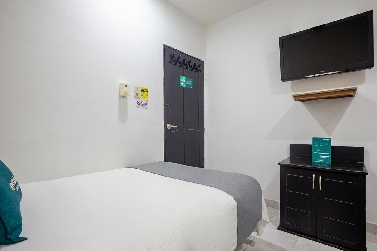 Ayenda Hotel Alejandria มอนเตริอา ภายนอก รูปภาพ