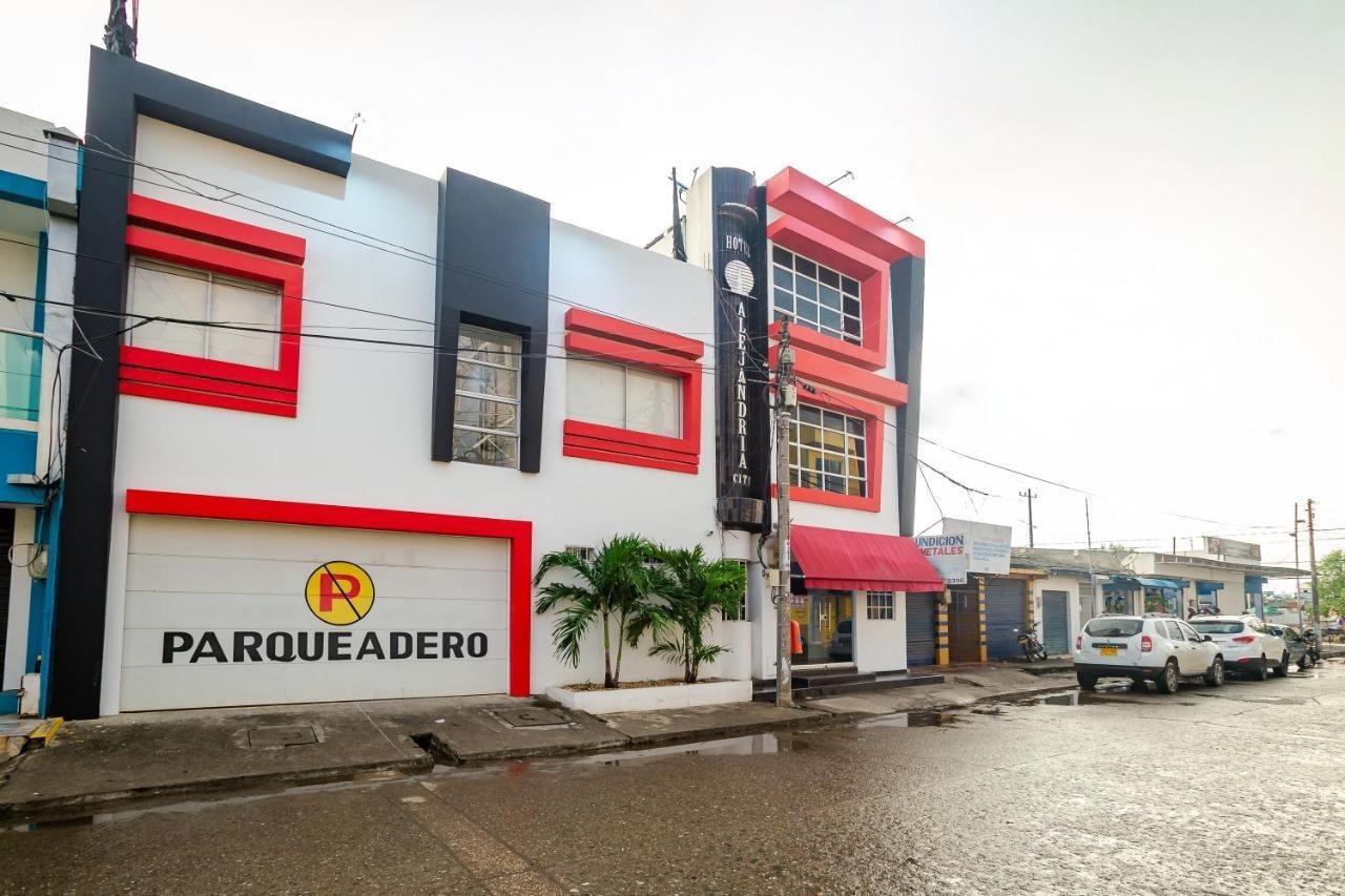 Ayenda Hotel Alejandria มอนเตริอา ภายนอก รูปภาพ
